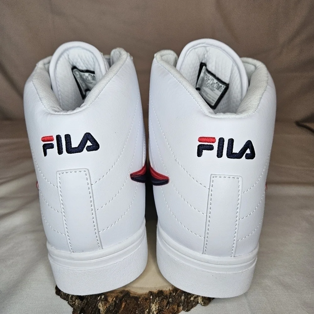 Fila Men's Everyday Sport Athletic Casual High-Top Vulc 13 MID Sneaker NWOT